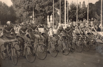 1968-Partenza 1° Tappa Giro di Spagna. Lino Farisato corre con la Faema capitanata da Vittorio Adorni